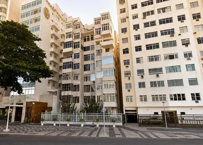 Copacabana Beach, Av Atlântica Rio de Janeiro